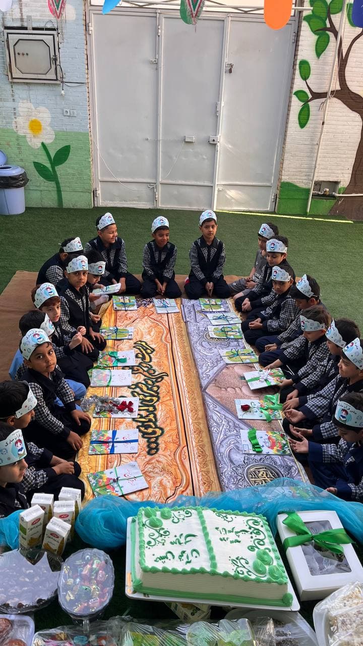 دبستان غیر دولتی دانا سرشت