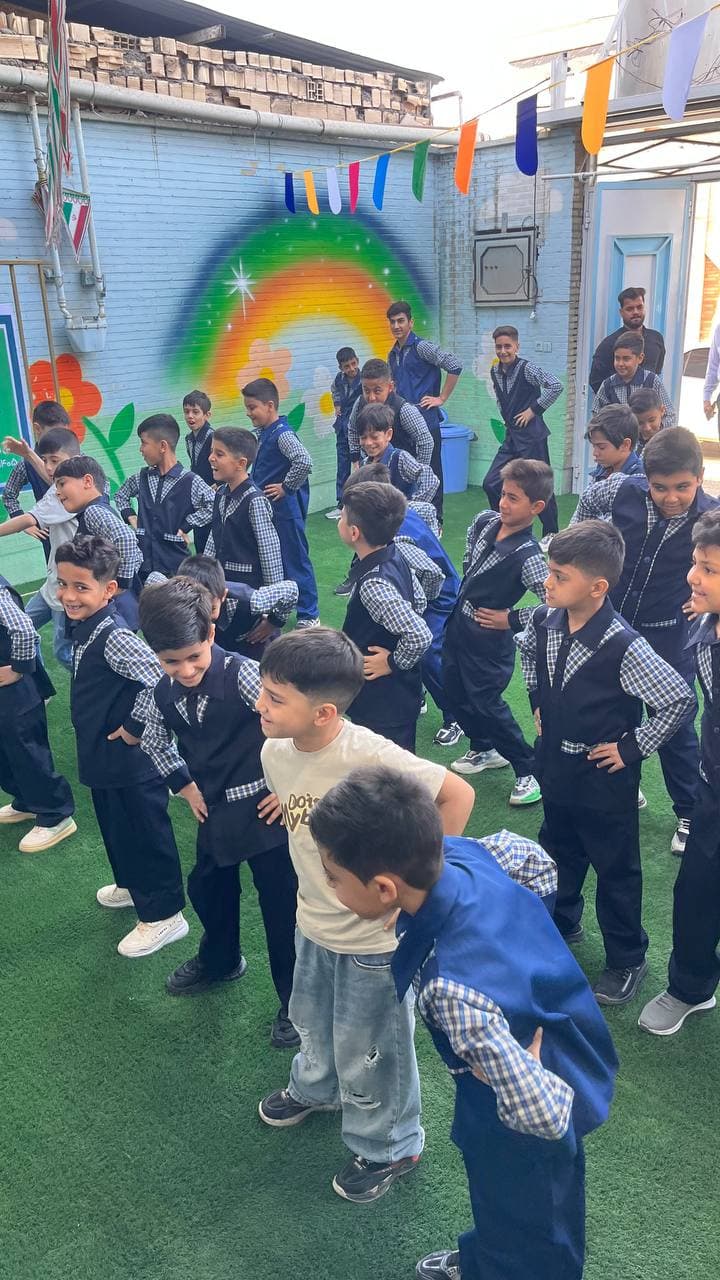 دبستان غیر دولتی دانا سرشت