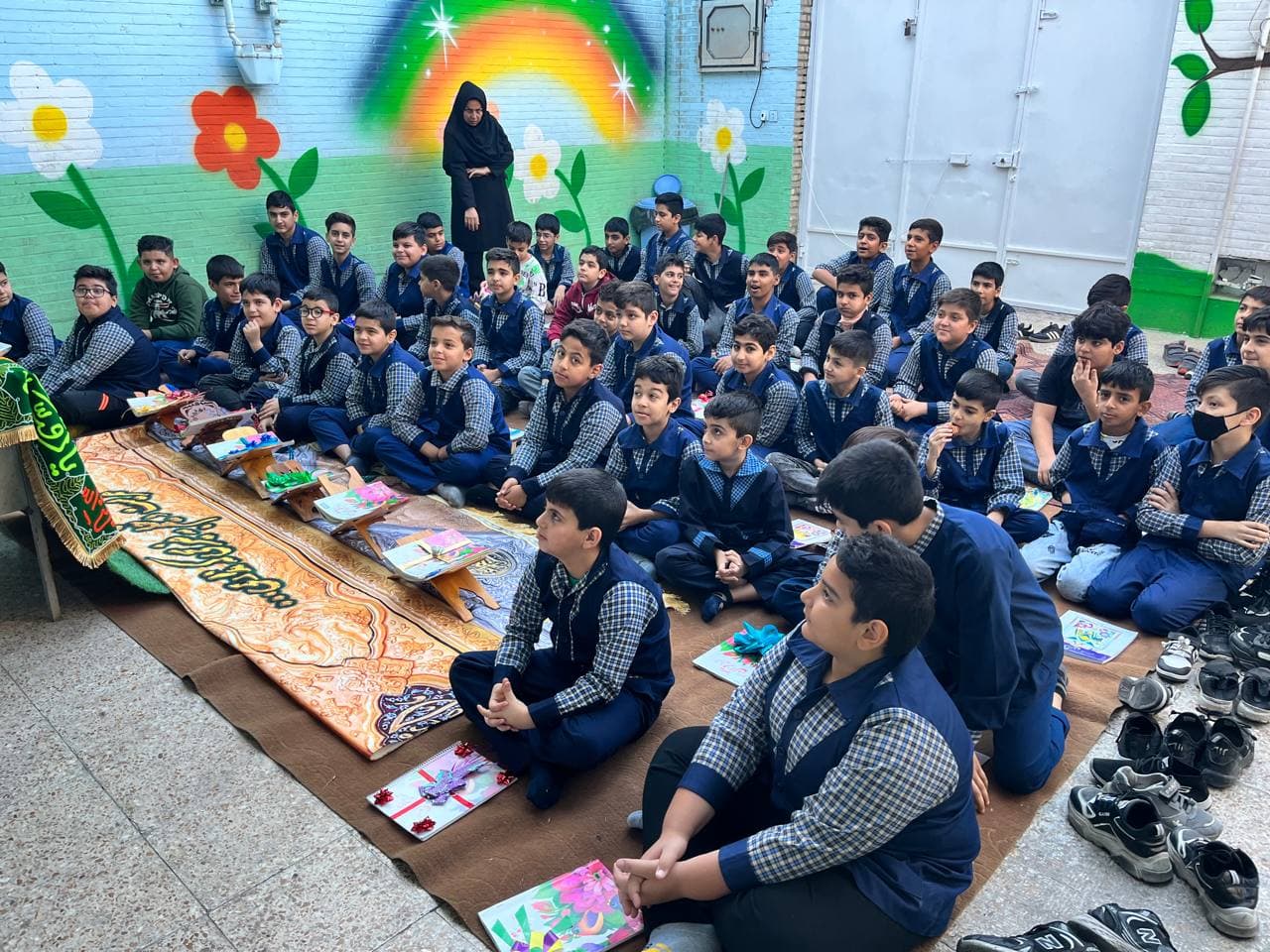 دبستان غیر دولتی دانا سرشت